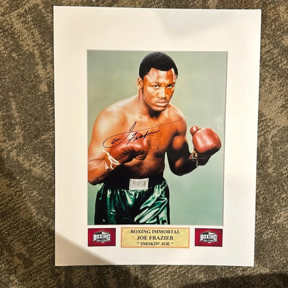 Muhammad Ali joe Frazier signed 8x10 photo - Picture 1 of 1
